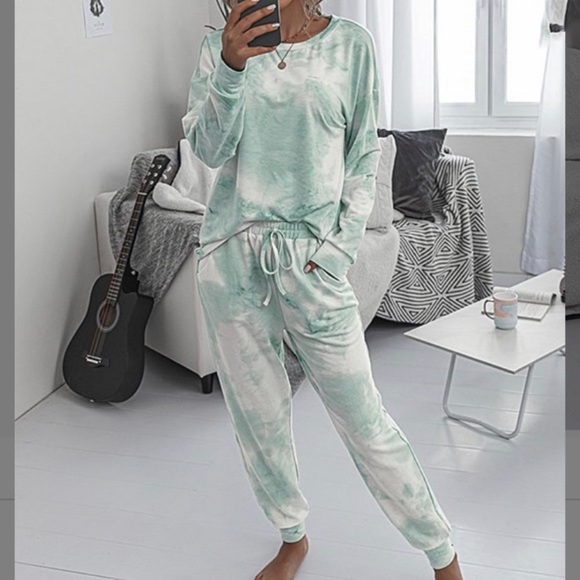 Tie Dye Jogger Lounge Set in Mint Green and White - Picture 4 of 10